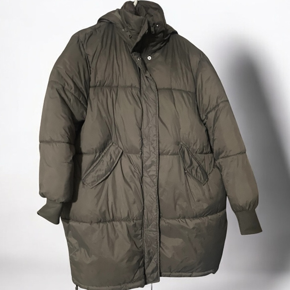 Women's Grey Puffer Jacket